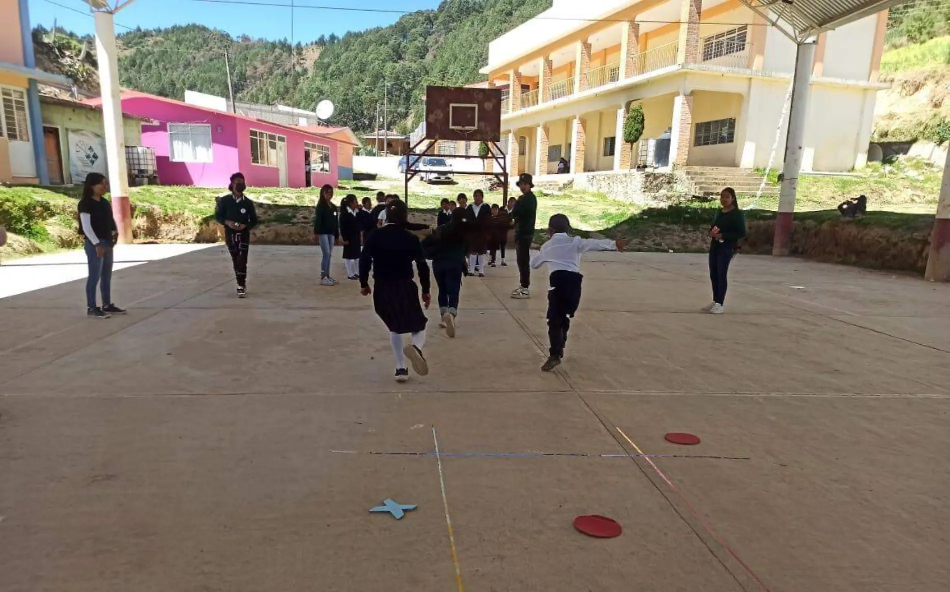 Alumnas de las Altas Montañas en Costa Rica